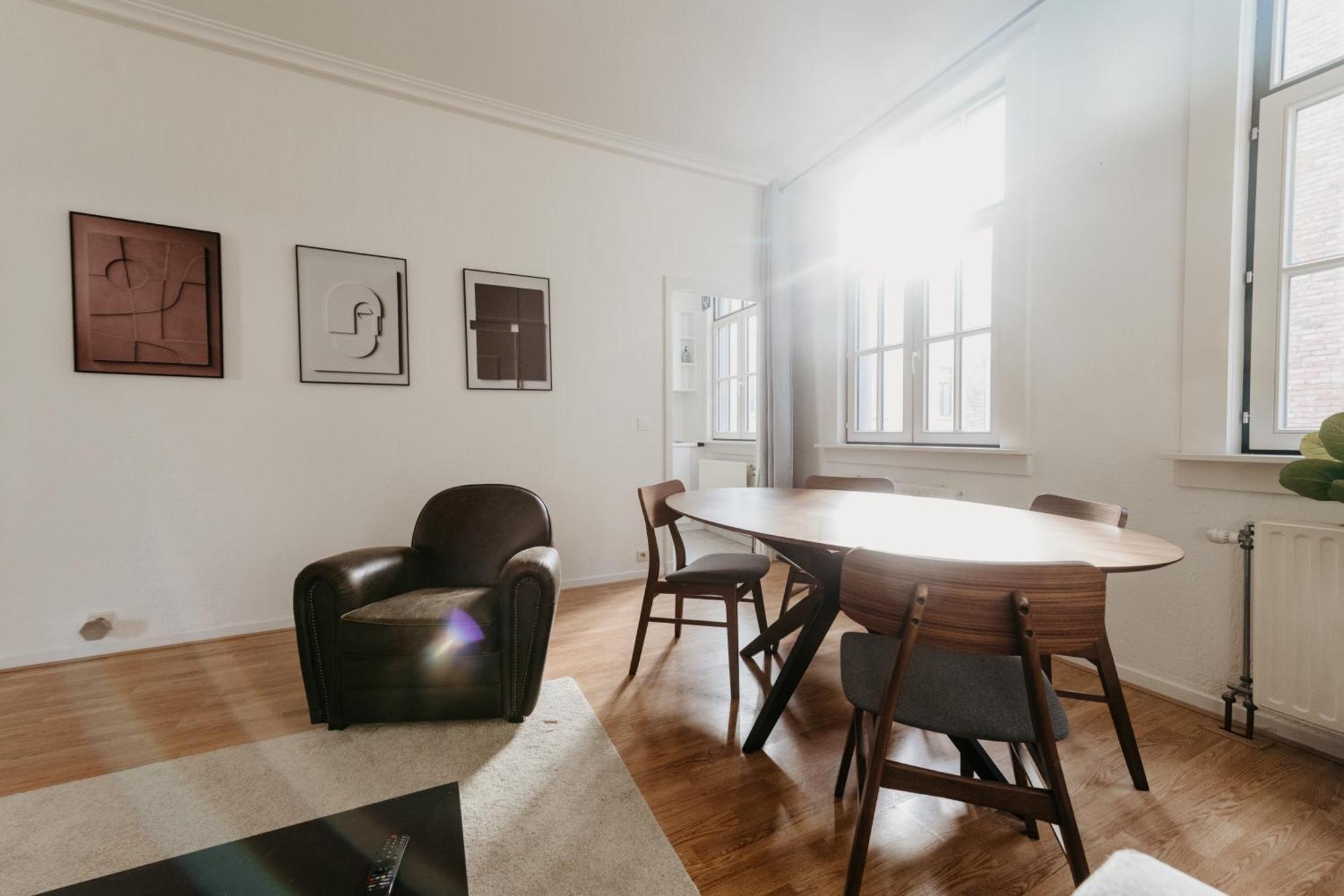 Cathedral View Apartment แอนต์เวิร์ป ภายนอก รูปภาพ