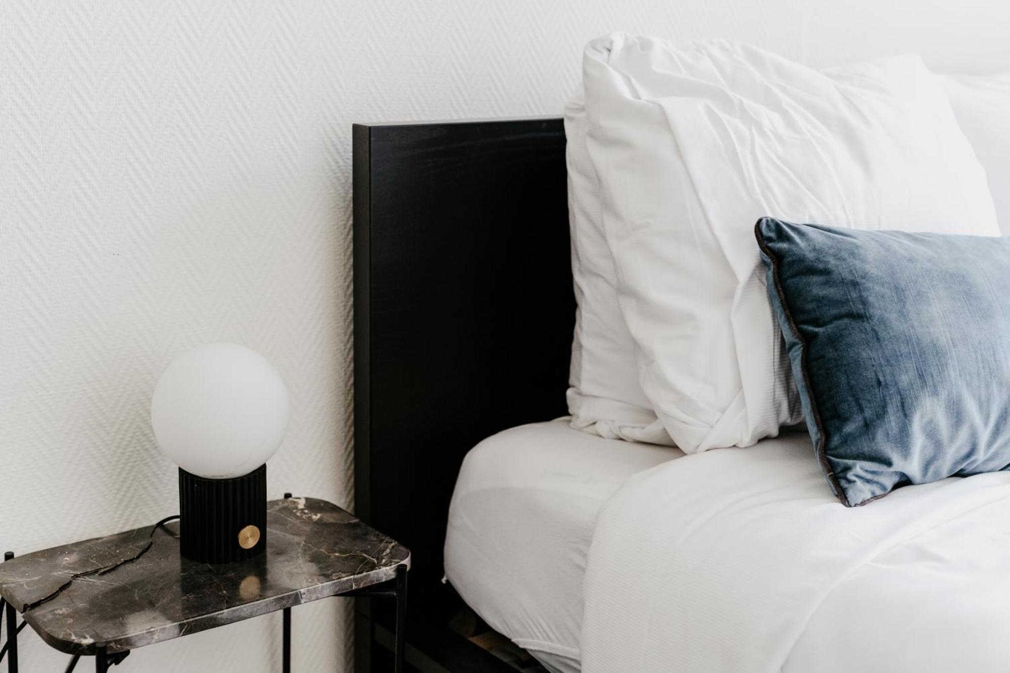 Cathedral View Apartment แอนต์เวิร์ป ภายนอก รูปภาพ